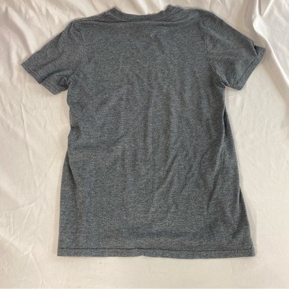Gildan Men’s Ryan Proudfoot Dark Heather Gray Tee - Picture 2 of 4